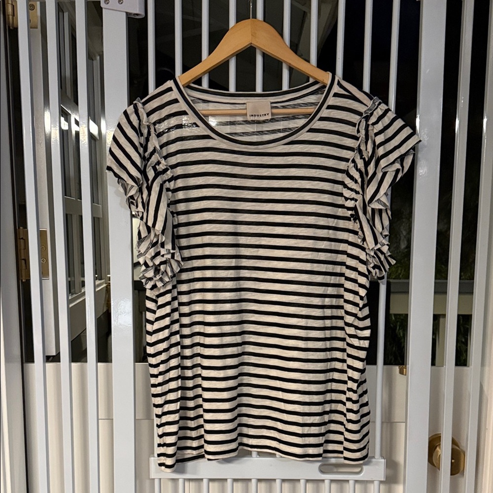 Striped Ruffle Sleeve Tee in Black and White